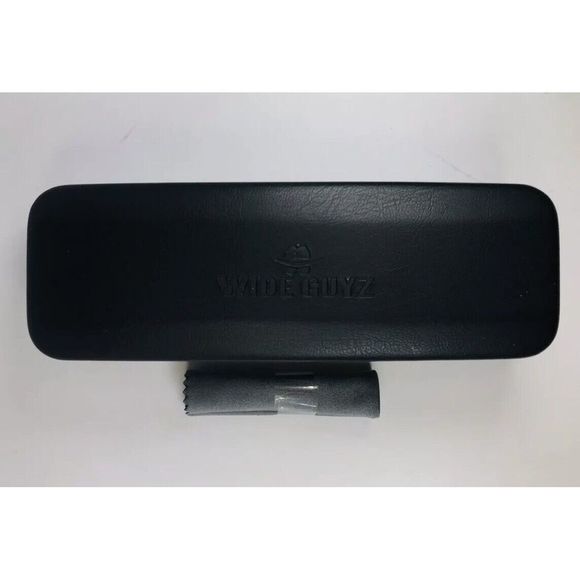 Wide Guyz Oversized Eyeglass Case & Cloth - Picture 3 of 3